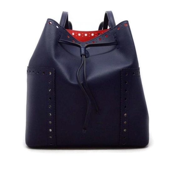 Tory Burch Handbags - Tory Burch Block-T T Navy Leather Tote